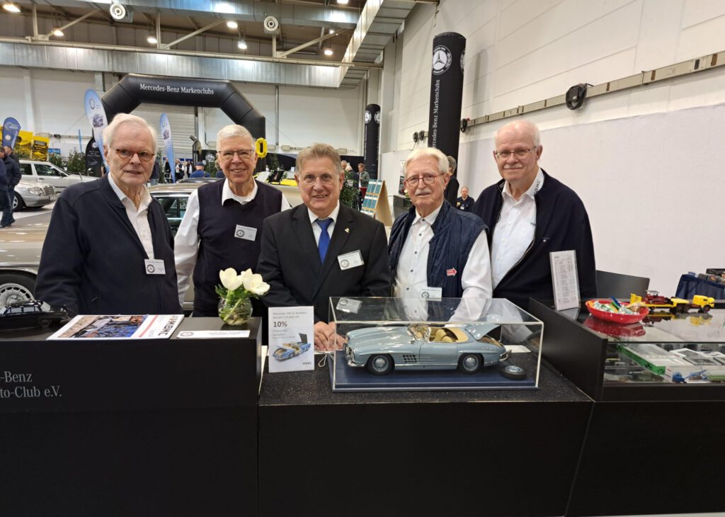 v.l.n.r. Hans-Jürgen Oster, Heinz Nowack, Heinz Sztrajt, Roland Rittmann und Rolf Kölnberger.